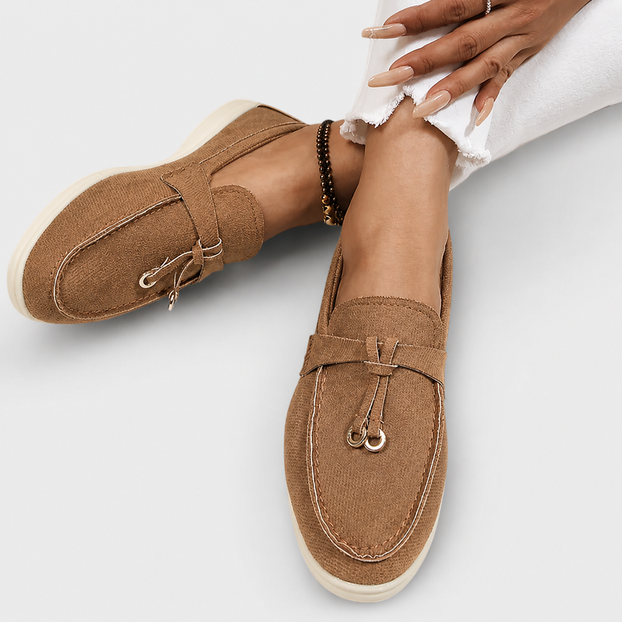 Genoveva™ | Mocasín Elegante con Hebilla