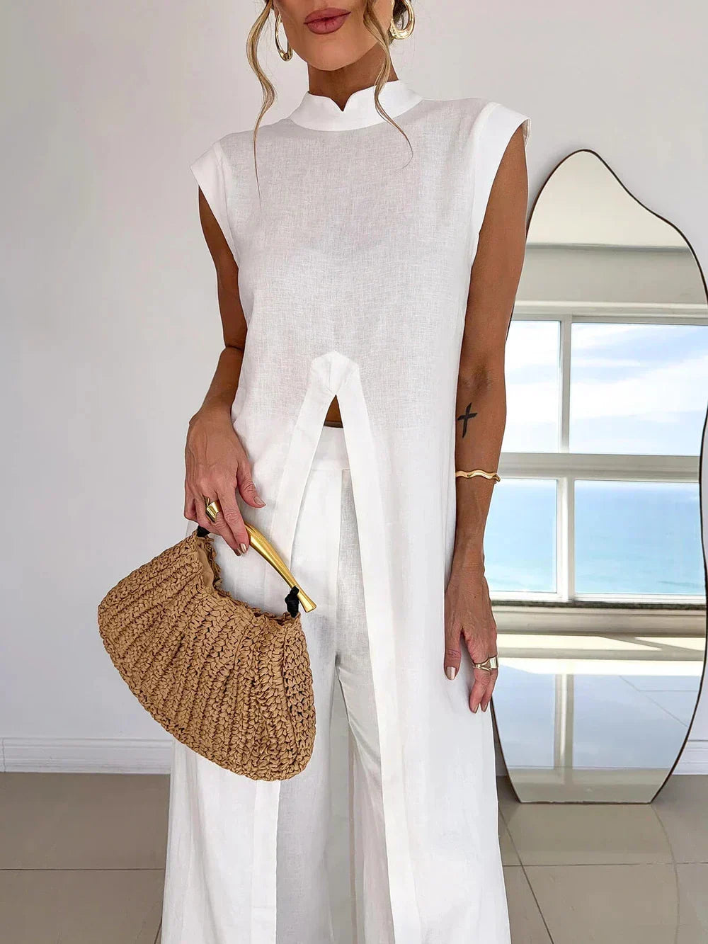 Benigna™ | Conjunto blanco: túnica con volante y pantalón
