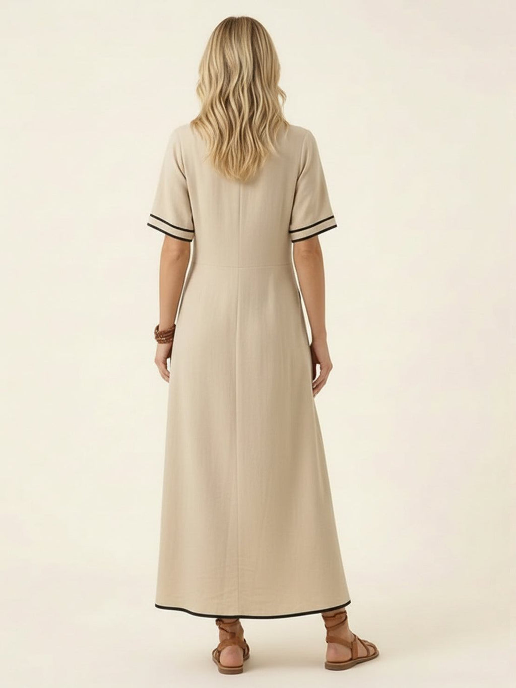 Vestido maxi de cintura anudada y caída fluida