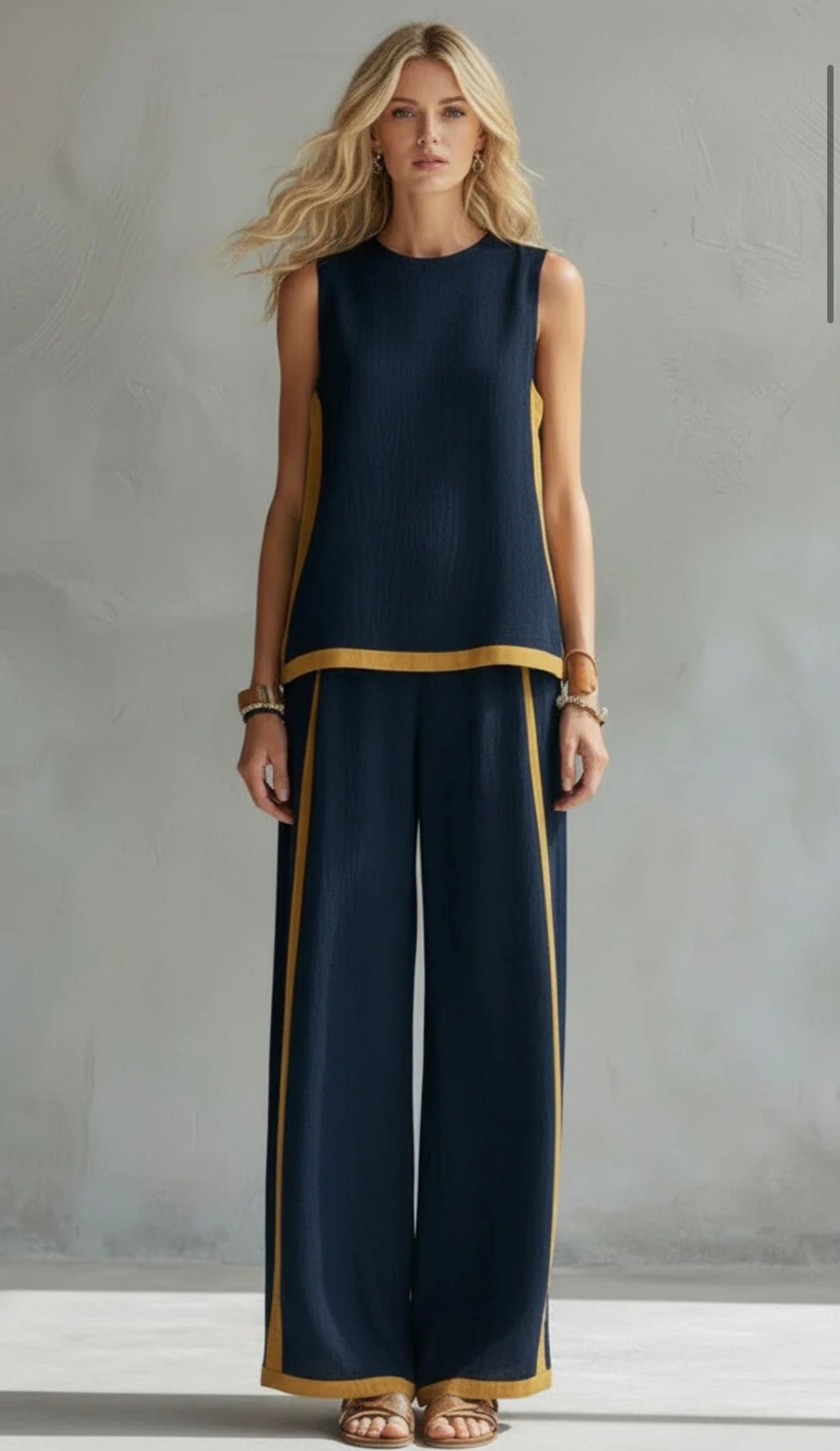 Natalia | Conjunto fluido gris con top sin mangas y pantalón ancho