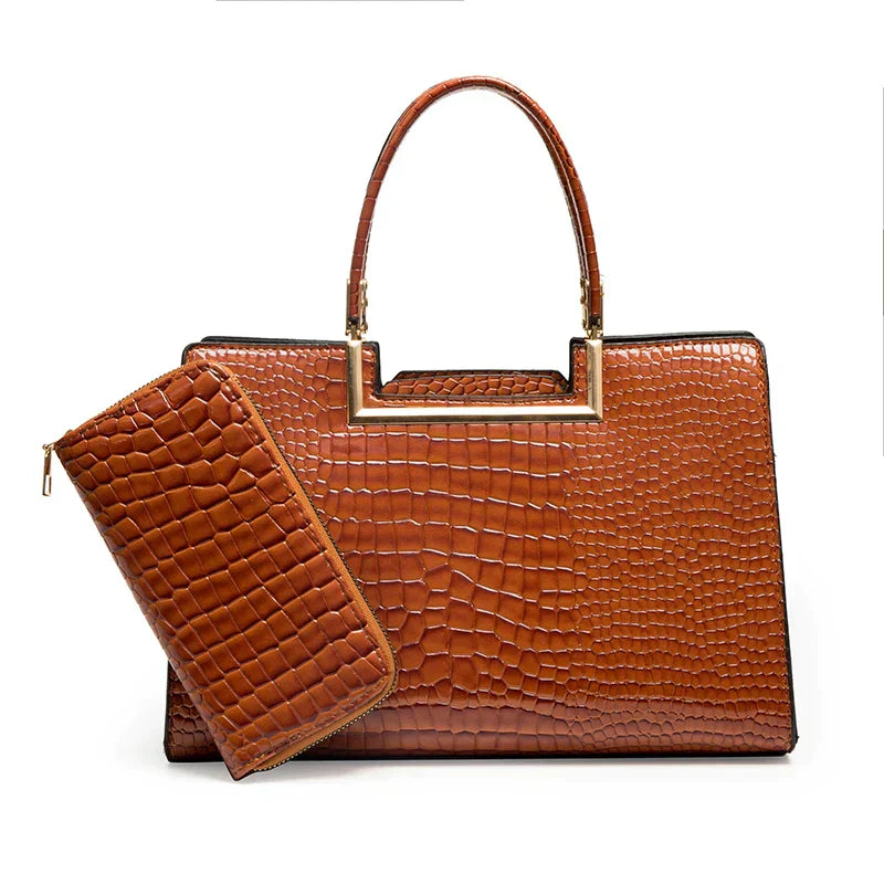 Conjunto de bolso y cartera de piel