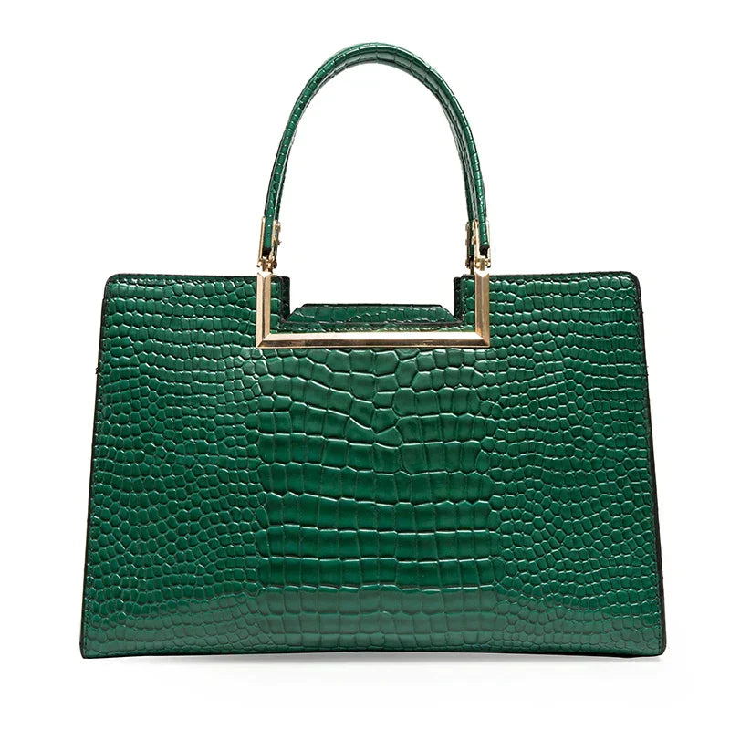 Conjunto de bolso y cartera de piel