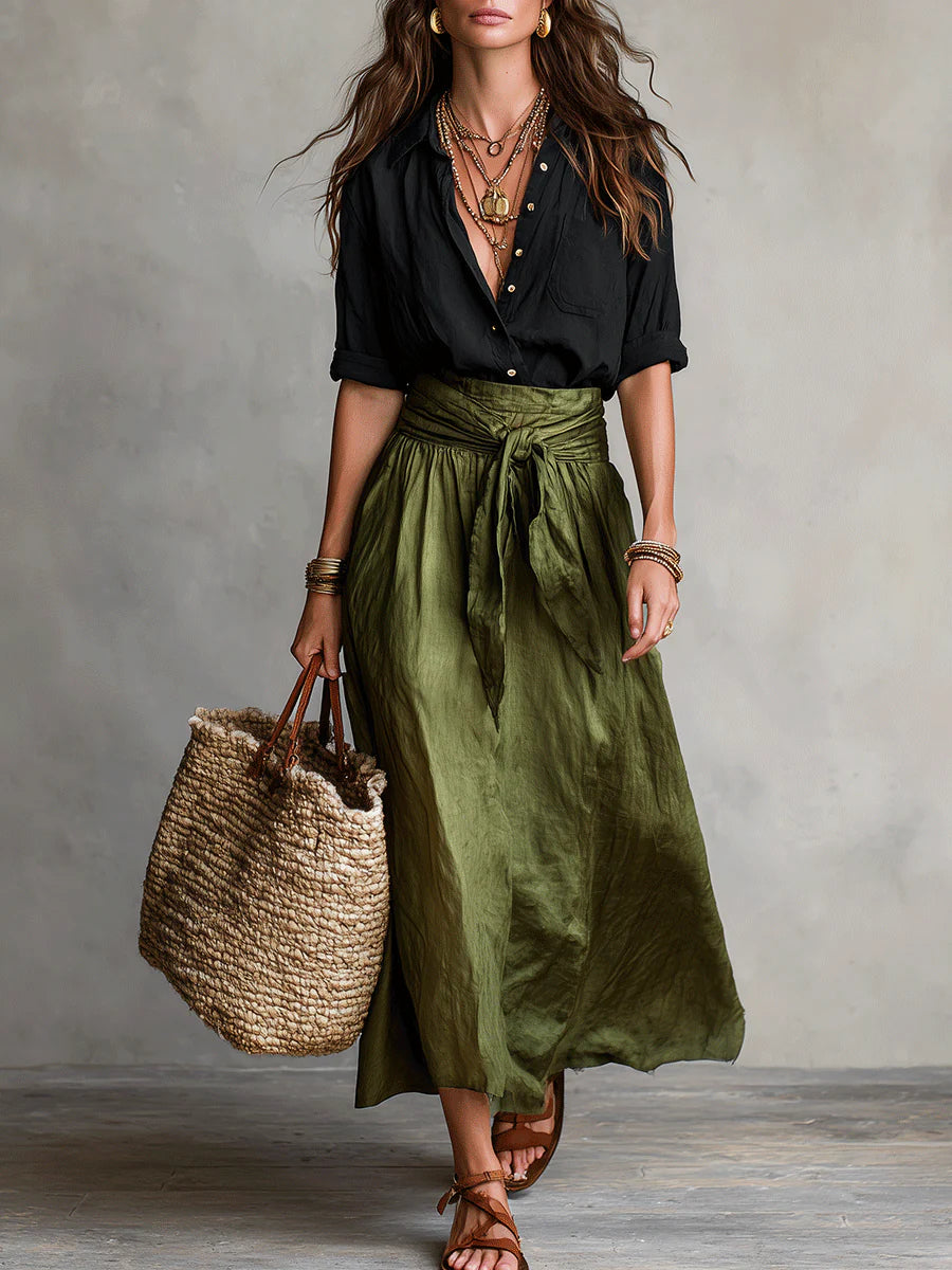 Aitana | Conjunto de dos piezas con camisa negra y falda midi verde oliva para mujer