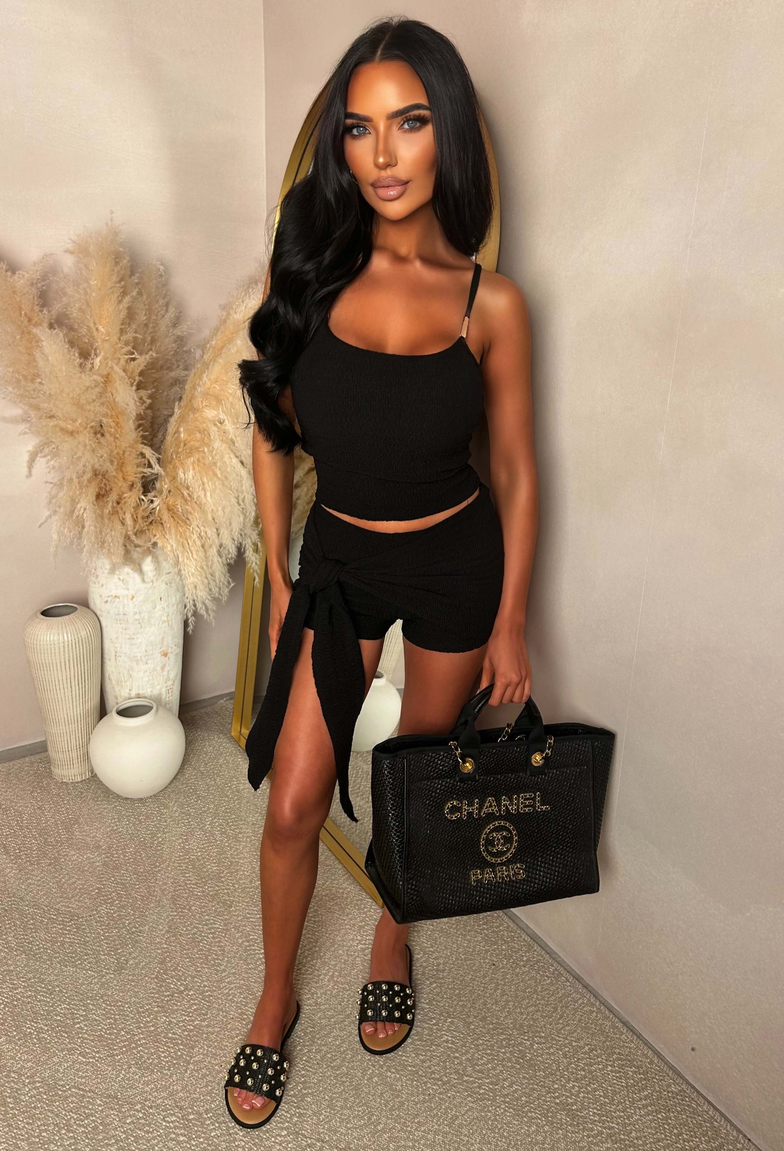 Conjunto Negro Texturizado con Top y Short