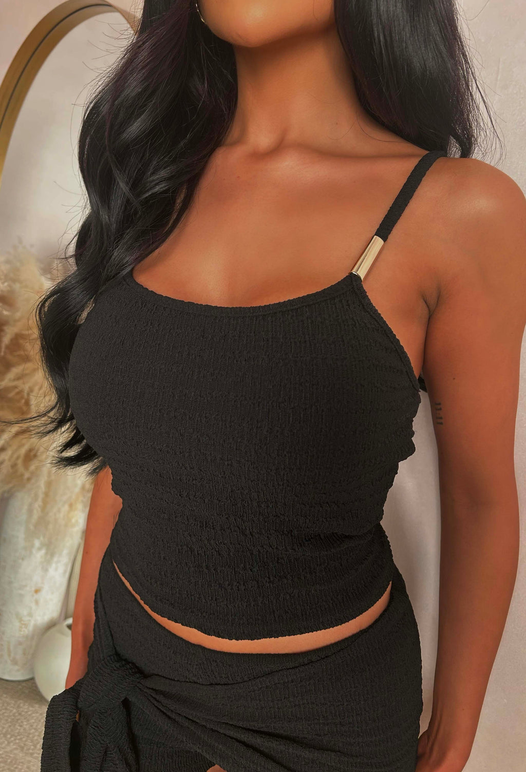 Conjunto Negro Texturizado con Top y Short