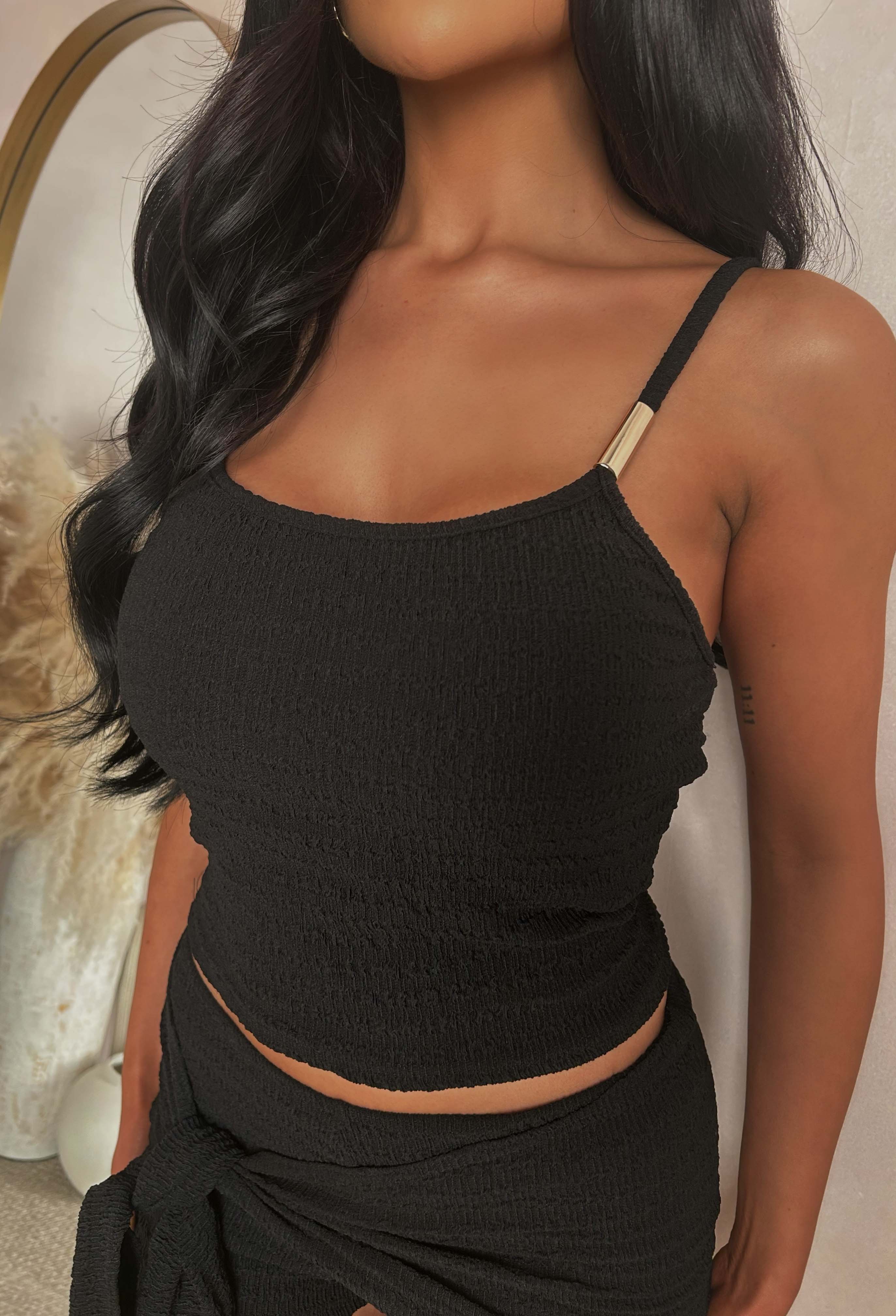Conjunto Negro Texturizado con Top y Short