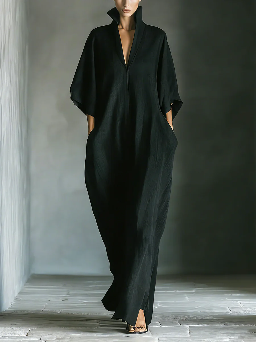 Alejandra | Vestido largo negro oversize minimalista con mangas kimono