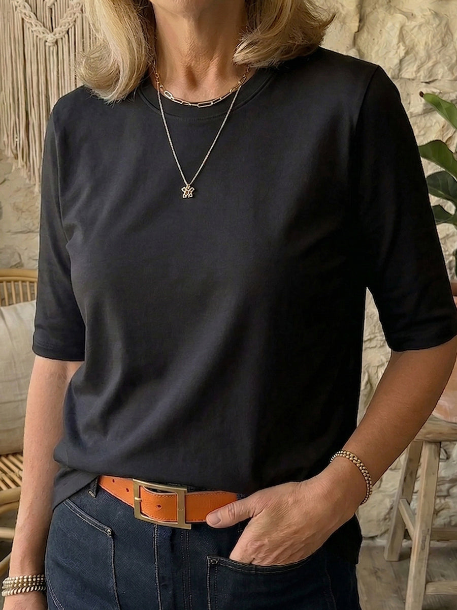 Laura | Camiseta de algodón de manga corta con diseño minimalista