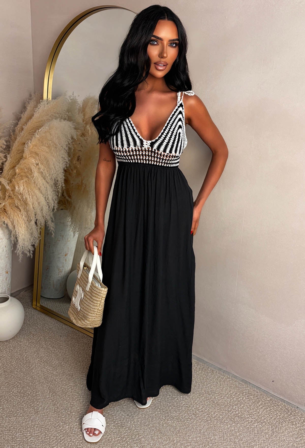 Vestido Maxi Negro de Punto Crochet Estampado Tropical Dreaming